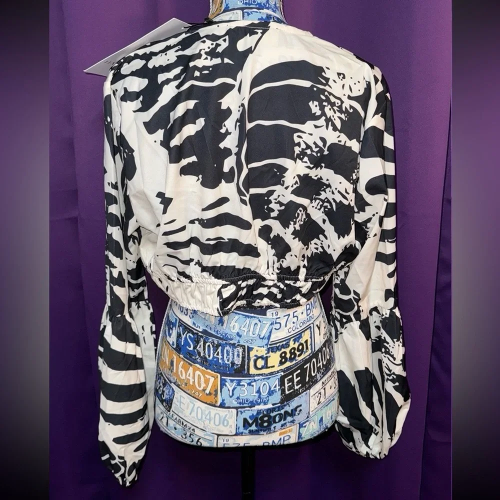 ❌❌❌ SOLD LPH❌❌❌Lexbreezy Hawaii 🌺 Moani Top NWT - Picture 7 of 12